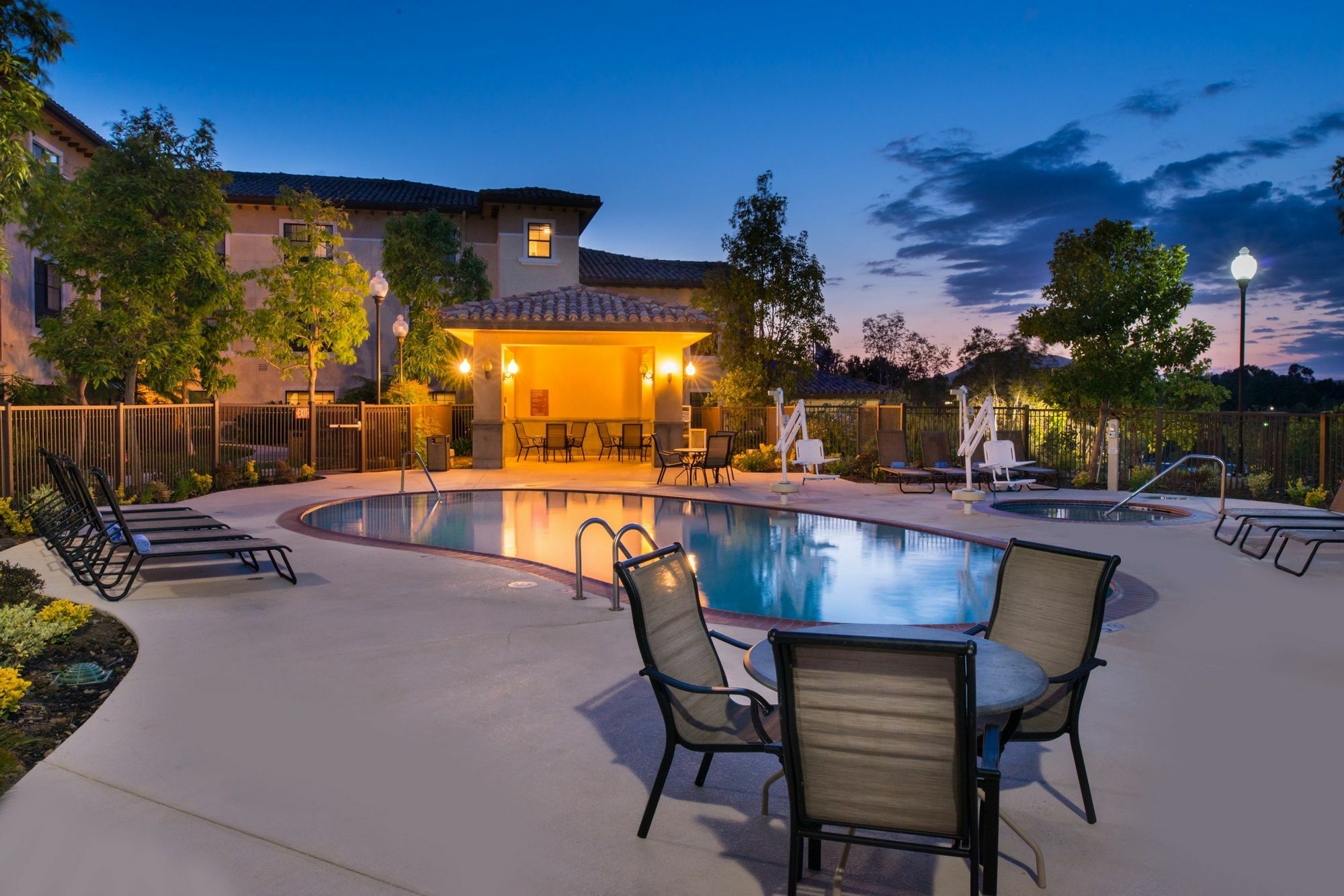 Towneplace Suites Thousand Oaks Ventura County Exterior photo